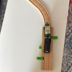 Thomas and friends Wooden Train Track Set with Black and Green Train